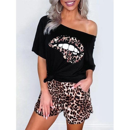 Casual Off Shoulder SLips Print T-shirts Leopard Print Shorts Two Pieces Sets